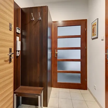 Apartment Dom & House - Parkur *